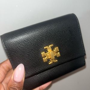 Tory Burch Kira Foldable Wallet